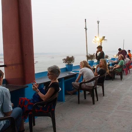 Vishnu Rest House Varanasi Esterno foto