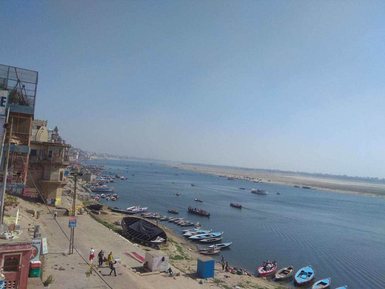 Vishnu Rest House Varanasi Esterno foto