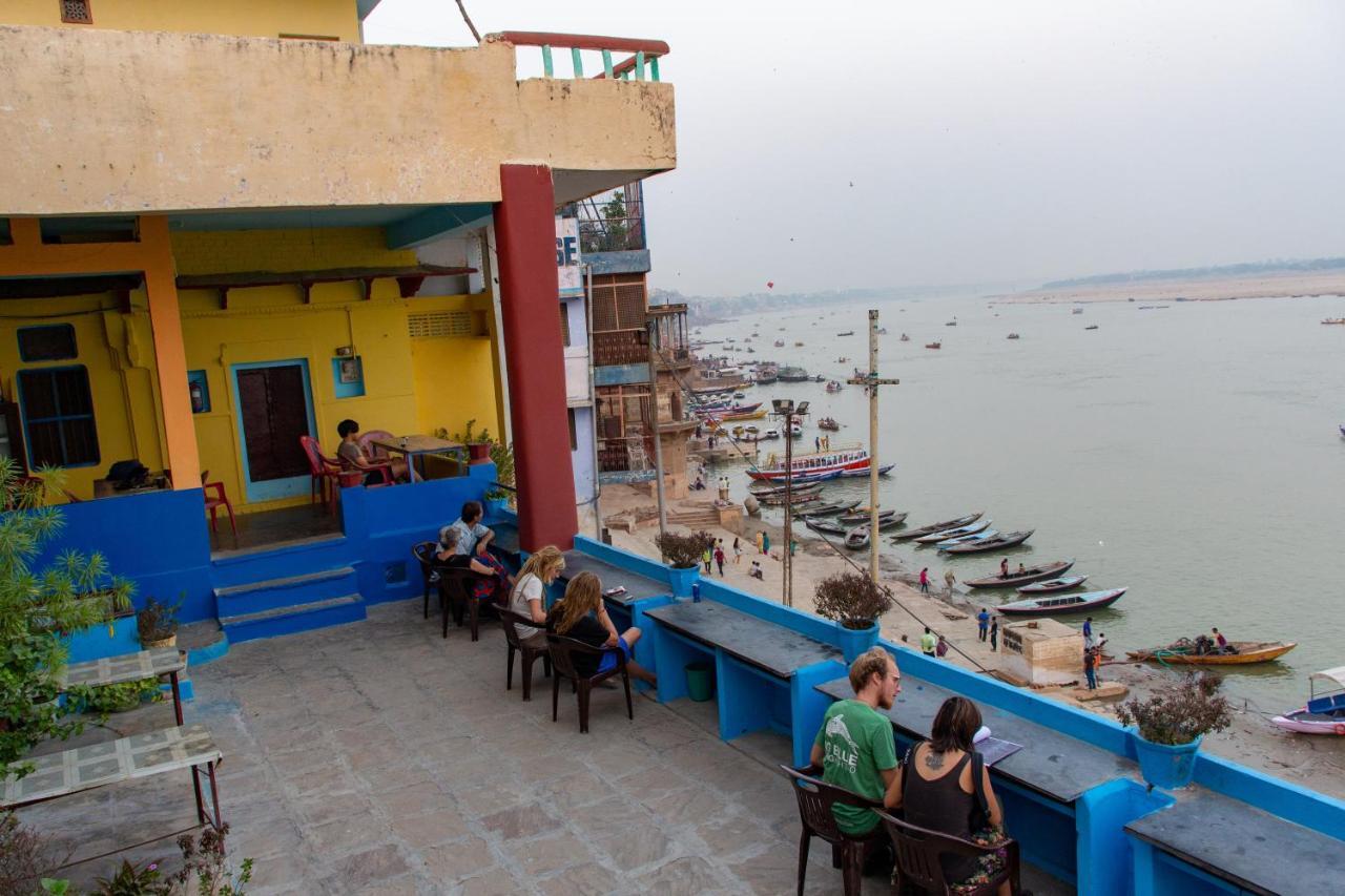 Vishnu Rest House Varanasi Esterno foto